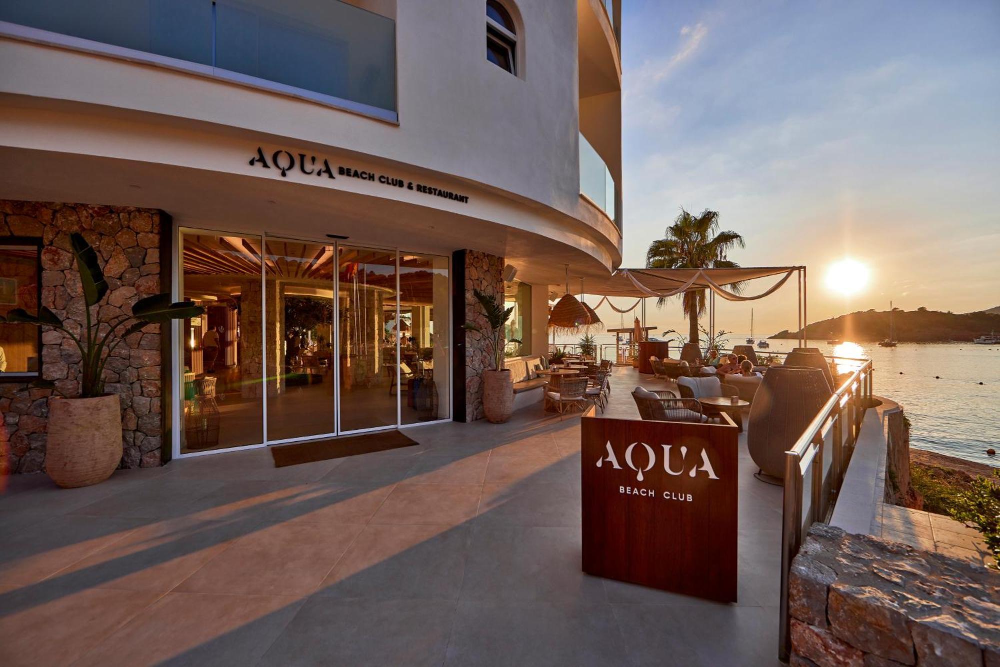 Universal Hotel Aquamarin Sant Elm Exterior foto
